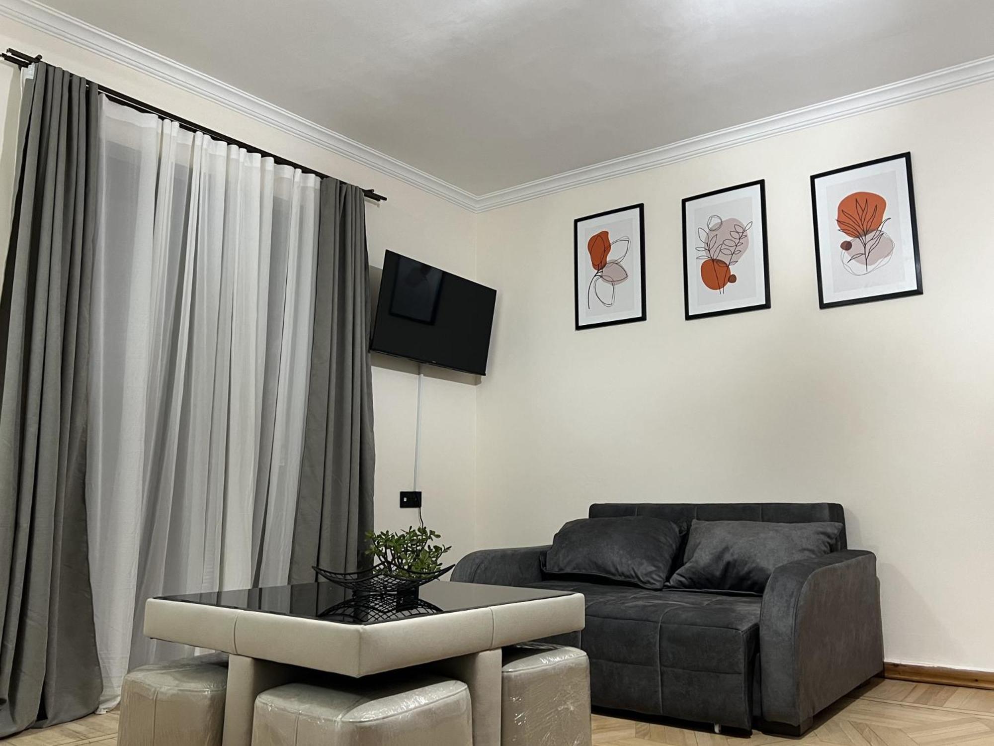 Maco'S Apartment كوتايسي المظهر الخارجي الصورة